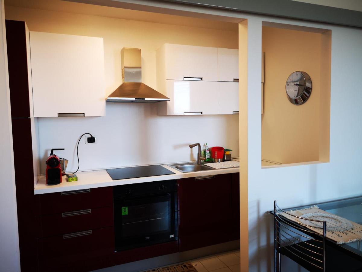Suite Lambruschini Central With Top City View - Free Covered Parking Генуя Экстерьер фото