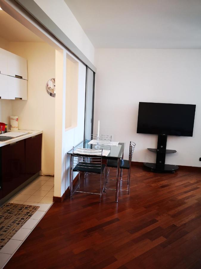 Suite Lambruschini Central With Top City View - Free Covered Parking Генуя Экстерьер фото