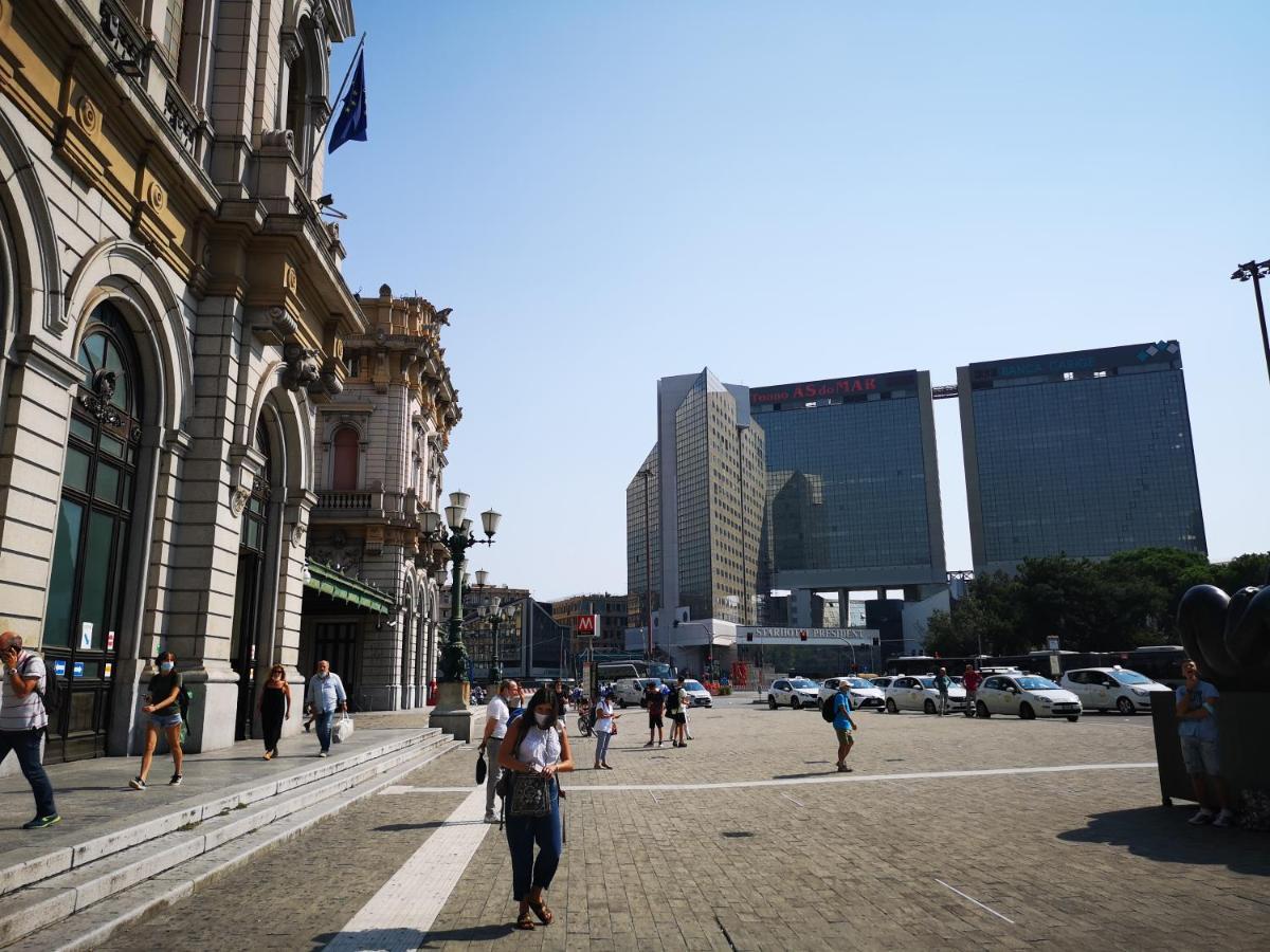 Suite Lambruschini Central With Top City View - Free Covered Parking Генуя Экстерьер фото