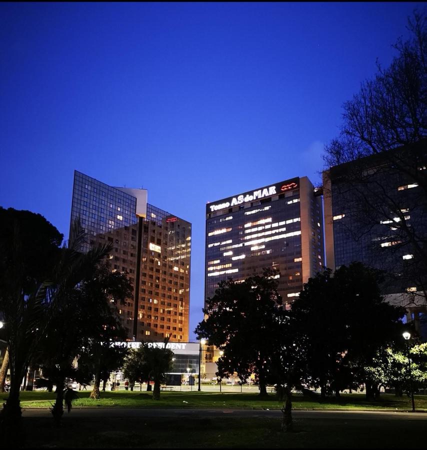 Suite Lambruschini Central With Top City View - Free Covered Parking Генуя Экстерьер фото