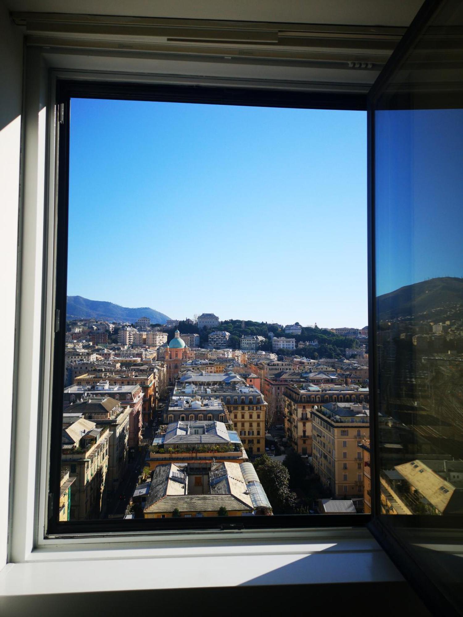 Suite Lambruschini Central With Top City View - Free Covered Parking Генуя Экстерьер фото
